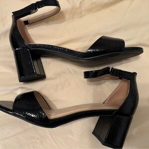 Easy Spirit Daven Ankle Strap Heeled Sandals 9 NWOB